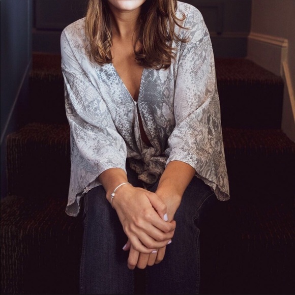 Tops - Snakeskin patterned top